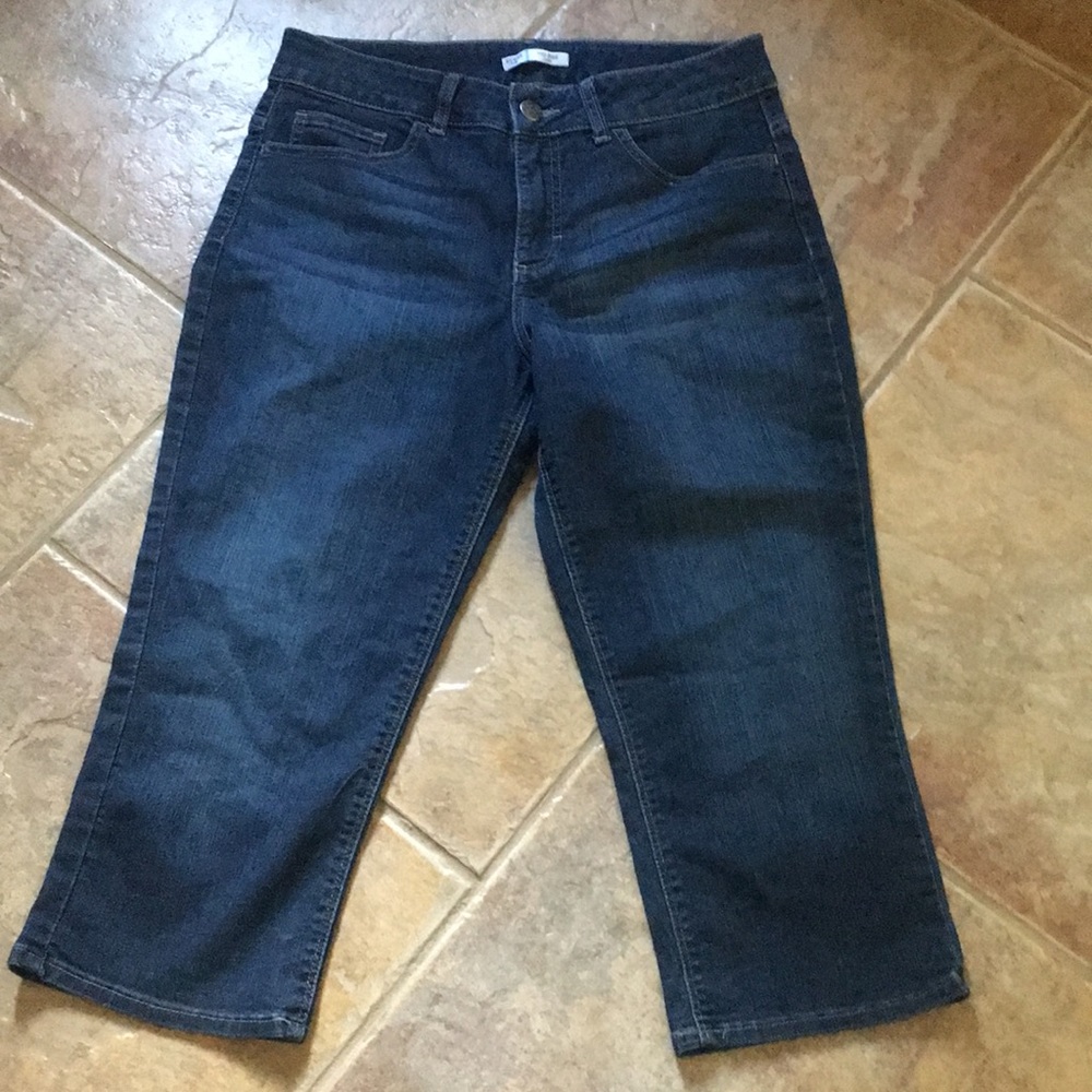 Size 10 Medium Riders Capri